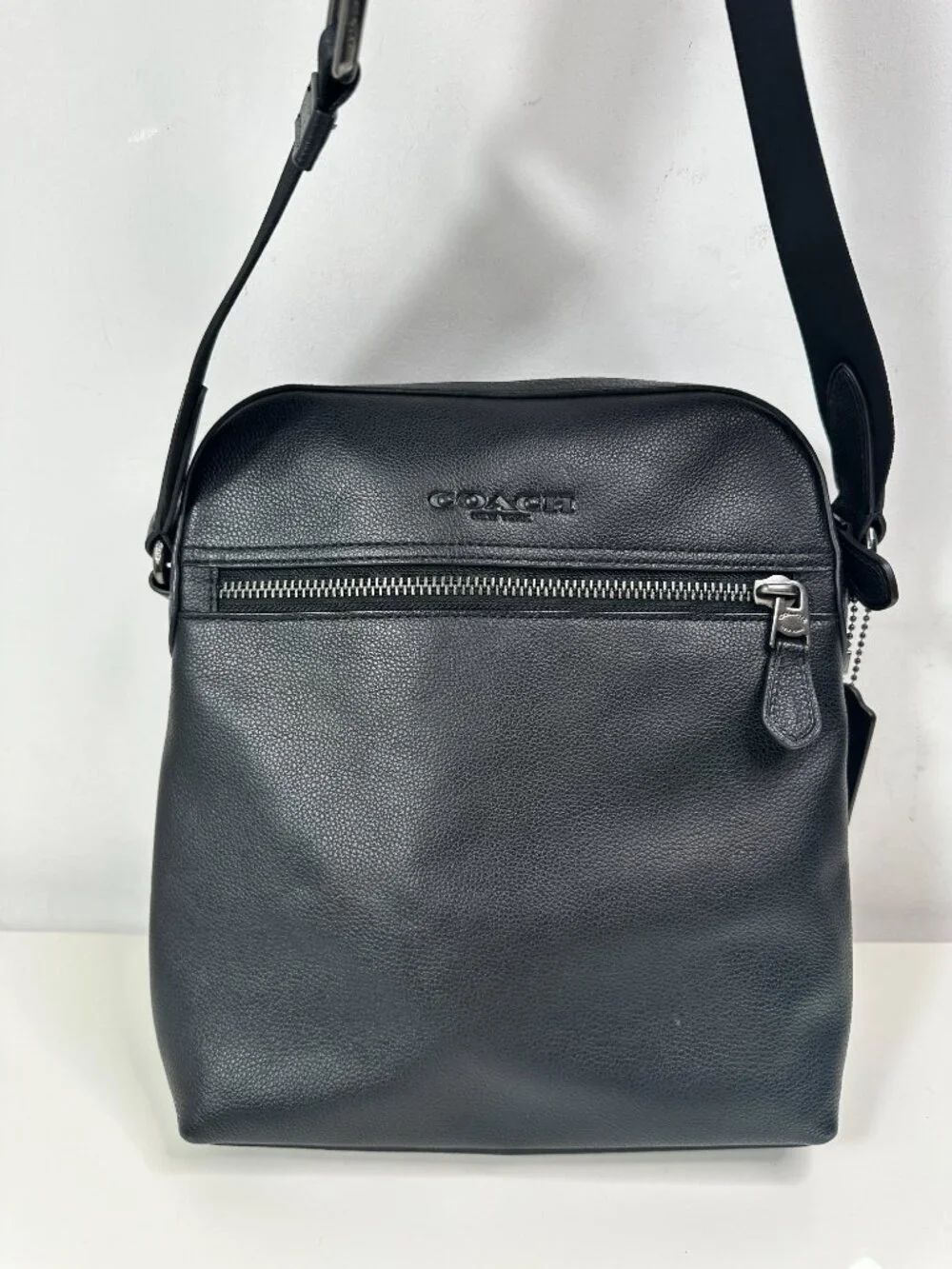 Coach Flight Messenger Crossbody Men’s Black Pebble Leather Bag C2057-F68014 EUC